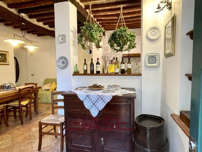 Apartment in Montescudaio