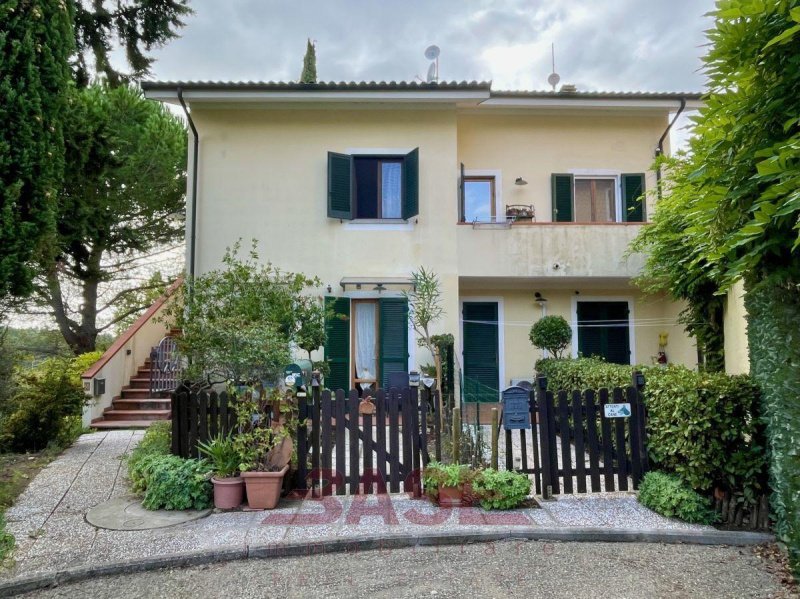 Квартира в Монтескудайо