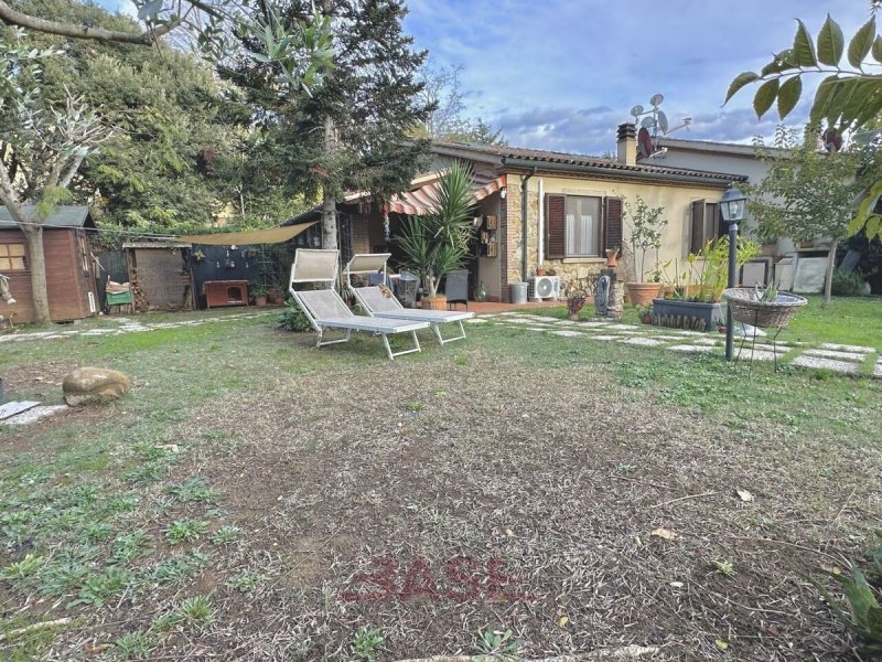 Appartement in Cecina