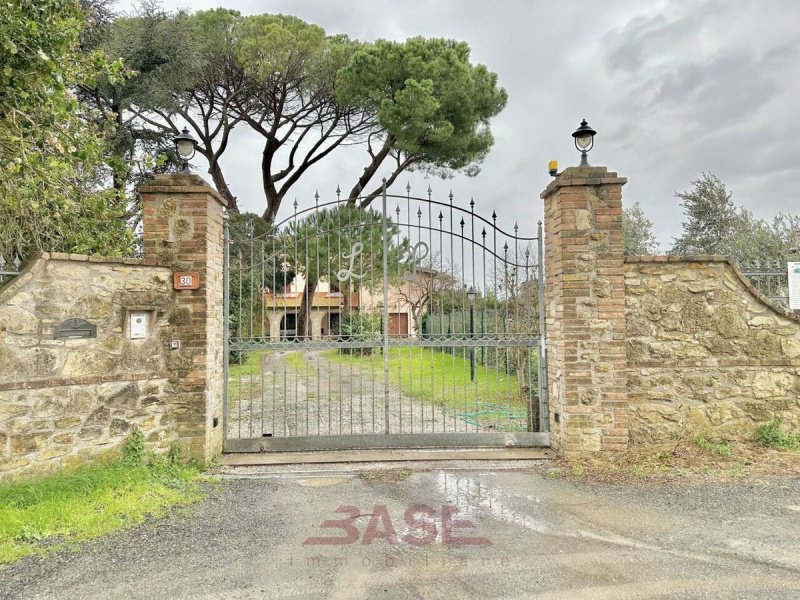 Maison jumelée à Cecina