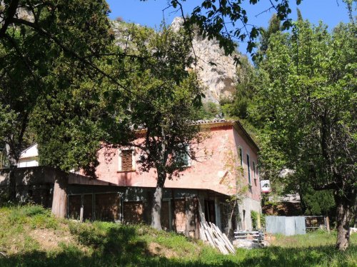 Country house in Corvara