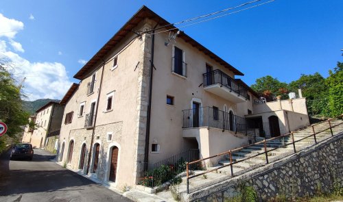 Huis in Acciano
