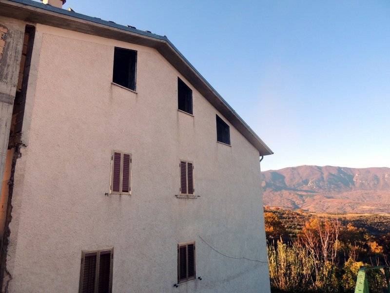 House in Caramanico Terme
