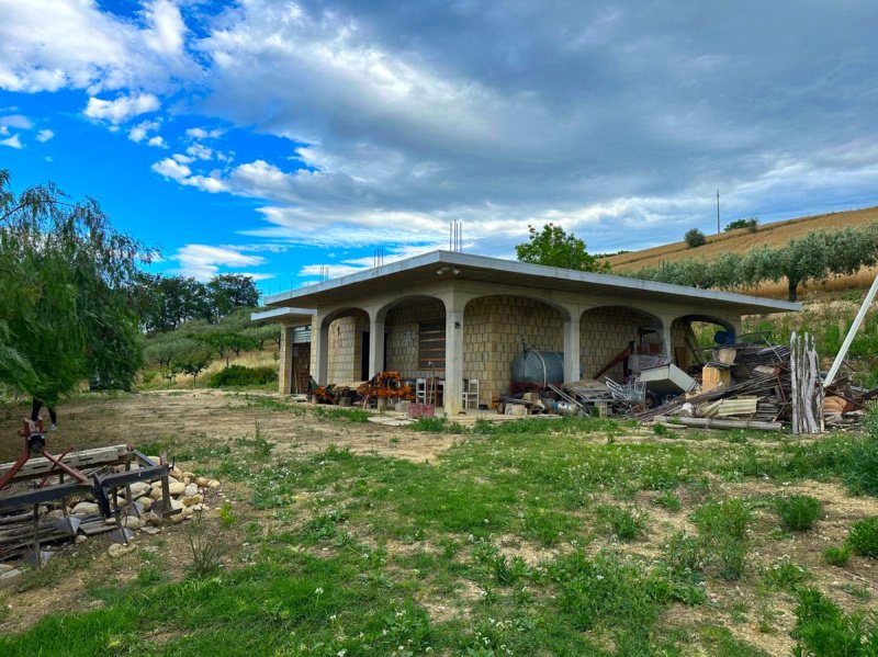 Casa di campagna a Città Sant'Angelo