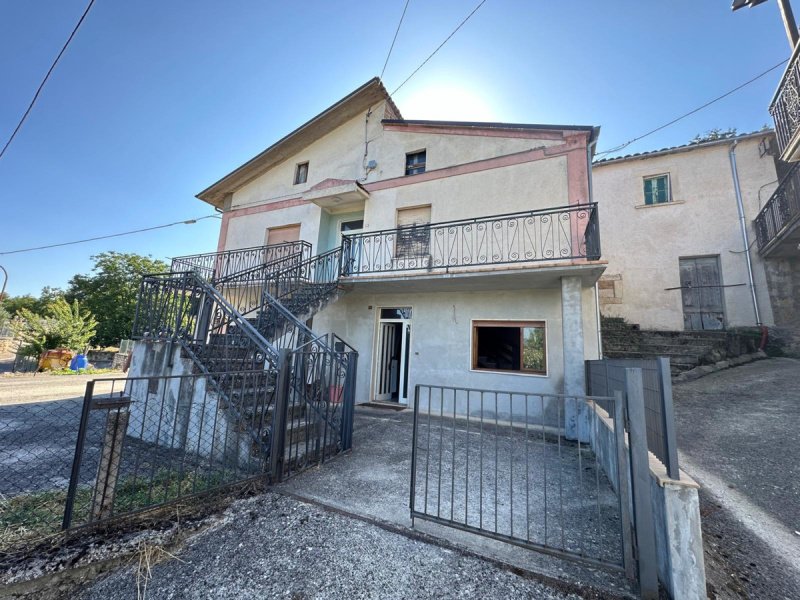 Maison à Caramanico Terme