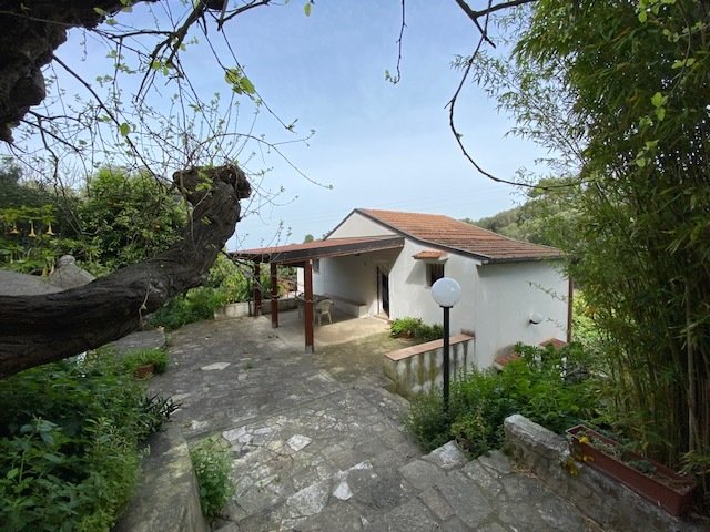 Detached house in Rodi Garganico