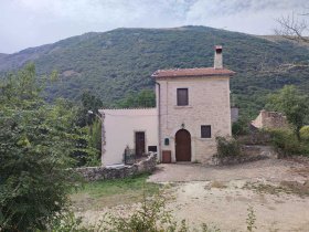 Casa en Ortona dei Marsi
