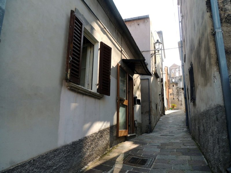 Vrijstaande woning in San Valentino in Abruzzo Citeriore