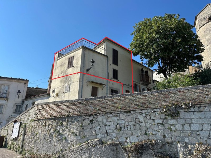 Maison individuelle à San Valentino in Abruzzo Citeriore