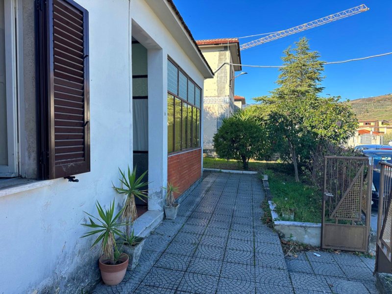 Detached house in Torre de' Passeri