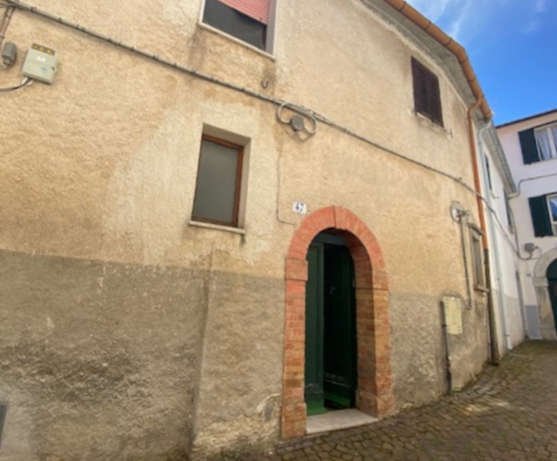 Casa independiente en Agnone