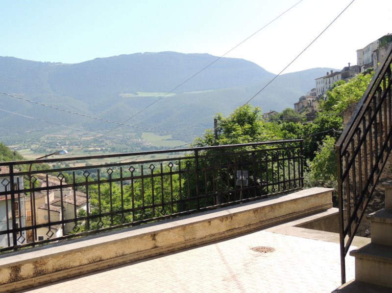 Appartement à Capestrano