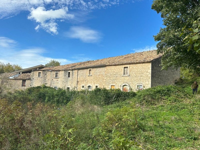 圣欧费米亚-阿马耶拉农舍