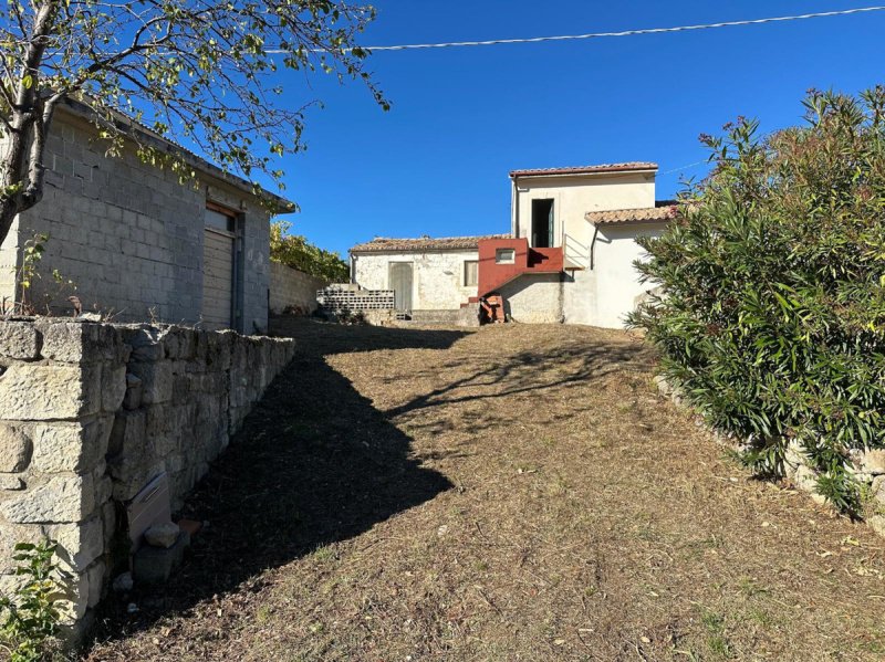 Особняк в Аббатеджо