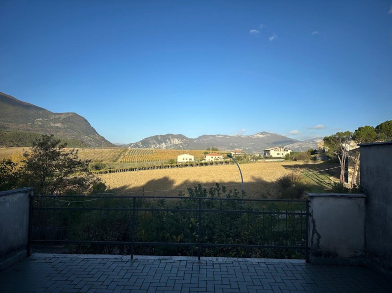 Casa independente em Bolognano