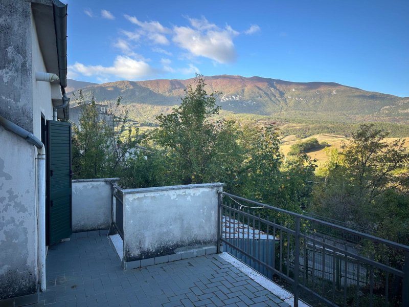 Casa independiente en Bolognano