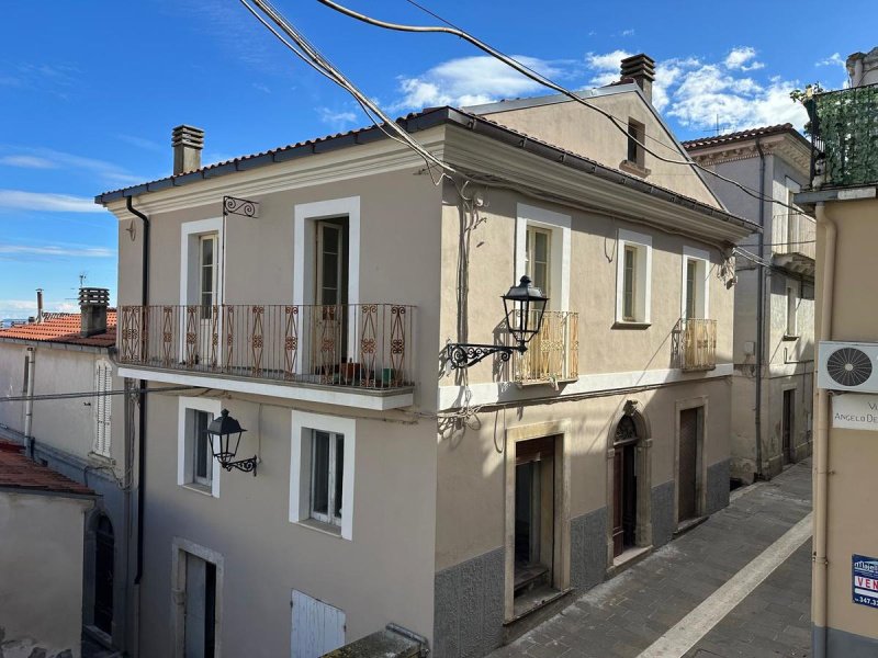 Teto/Chão em San Valentino in Abruzzo Citeriore