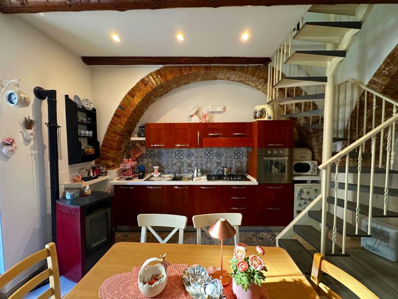 Top-to-bottom house in Castiglione a Casauria