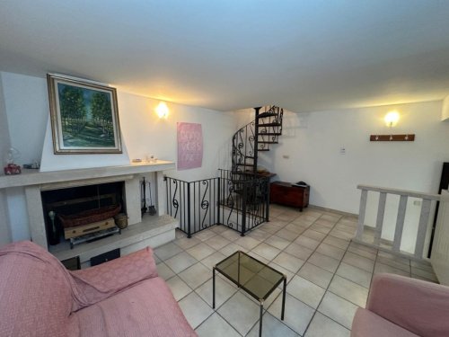 Casa en San Valentino in Abruzzo Citeriore