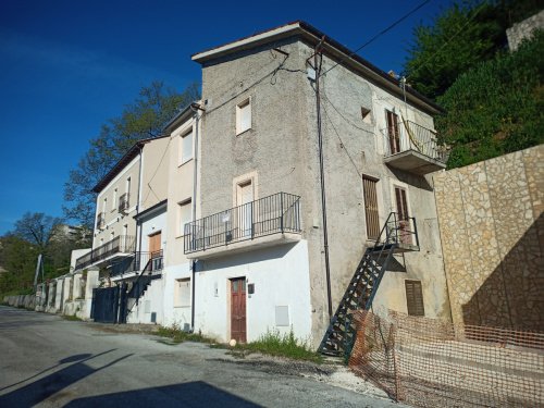 Casa en Abbateggio