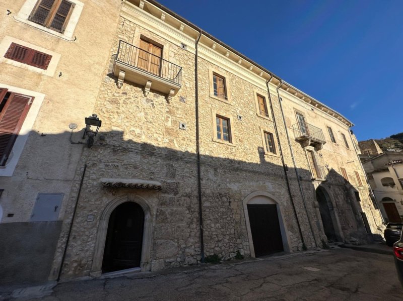 Detached house in Caramanico Terme