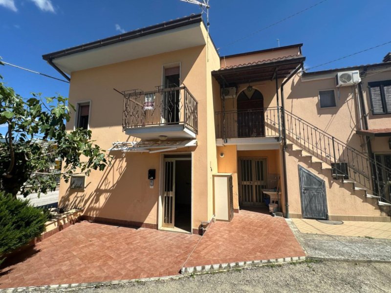 Casa independente em Alanno