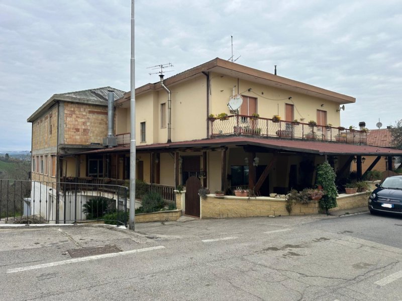Detached house in Montefino