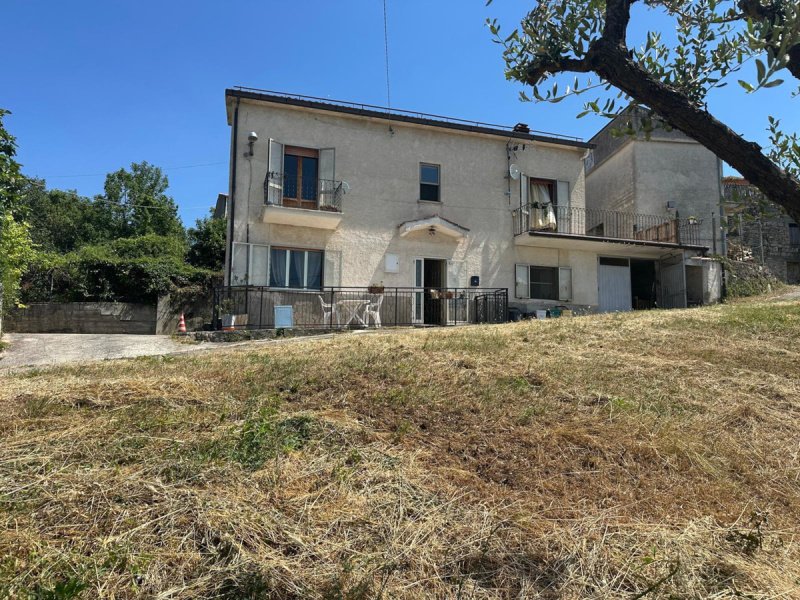 Semi-detached house in Caramanico Terme