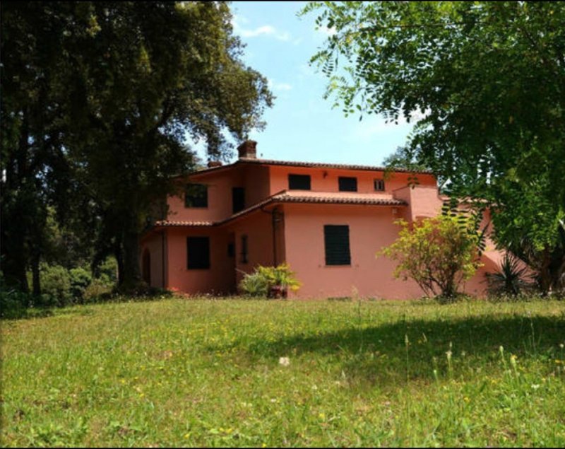 House in Ameglia