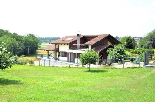 Villa a Arignano