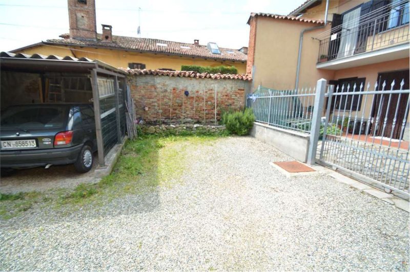 Vrijstaande woning in Castelnuovo Don Bosco