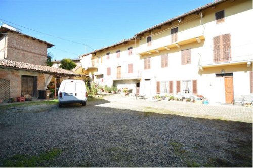 Detached house in Cerreto d'Asti