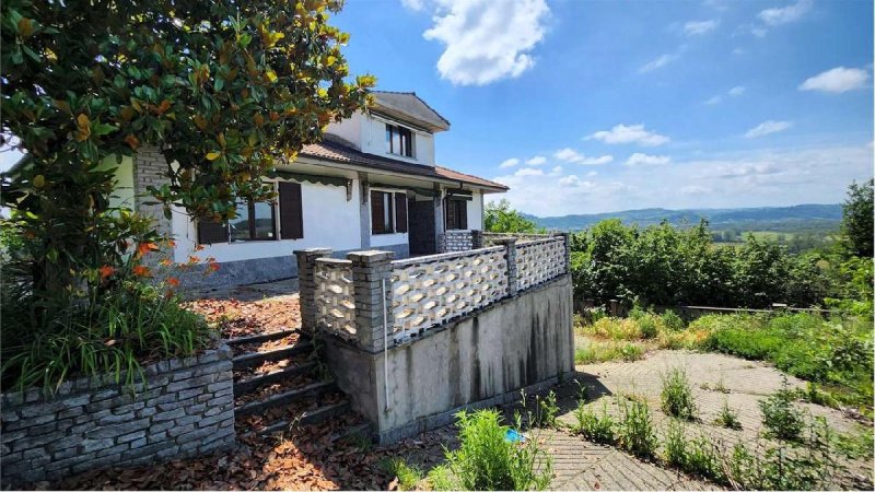 Semi-detached house in Revigliasco d'Asti