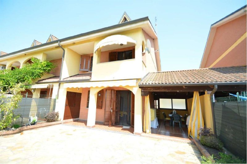 Terraced house in Valfenera