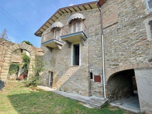 Half-vrijstaande woning in Perugia