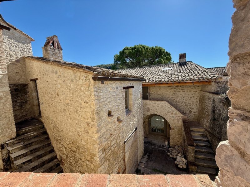 Caserío en Acquasparta