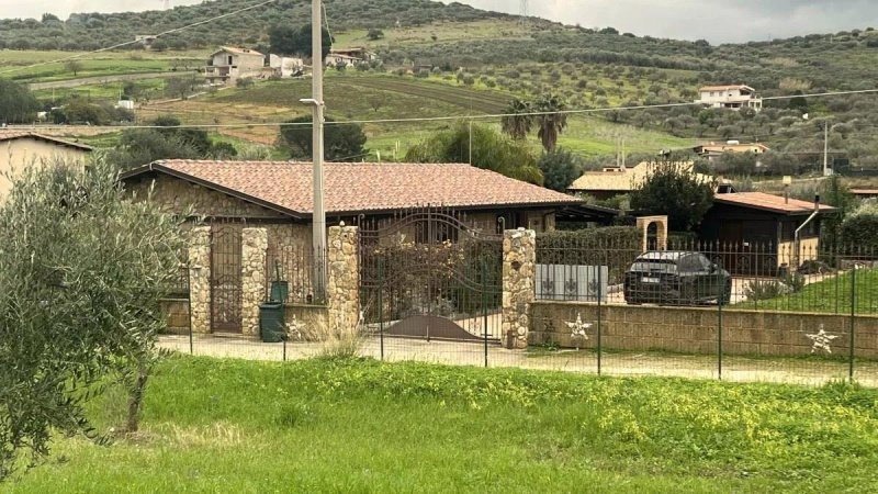 Villa i Santa Flavia