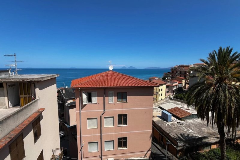 焦约萨马雷阿公寓