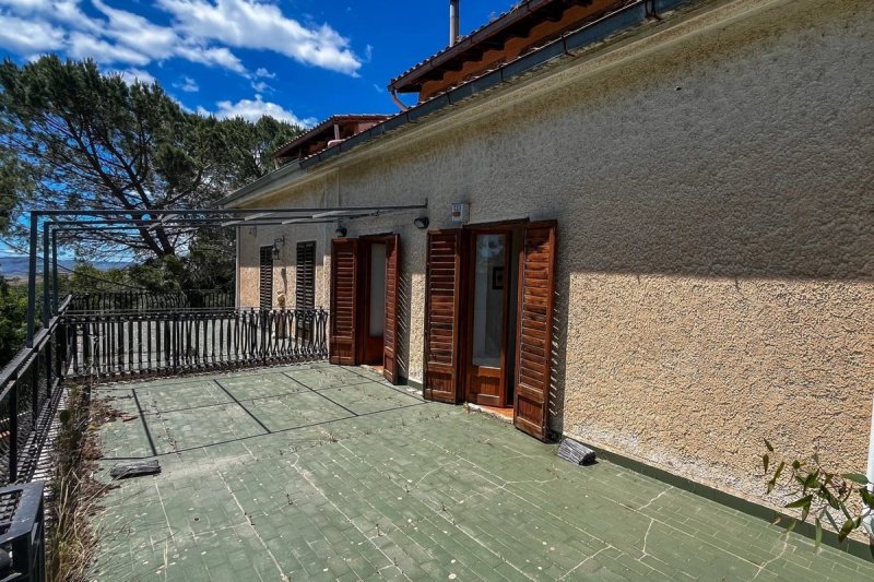 卡斯特拉纳锡库拉独栋房屋