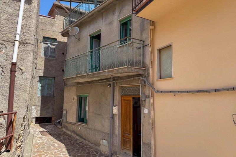 加拉蒂马梅尔蒂诺公寓