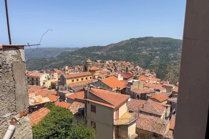 加拉蒂马梅尔蒂诺公寓