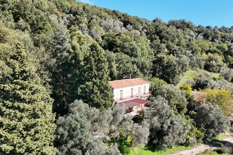 Casa independiente en Mistretta