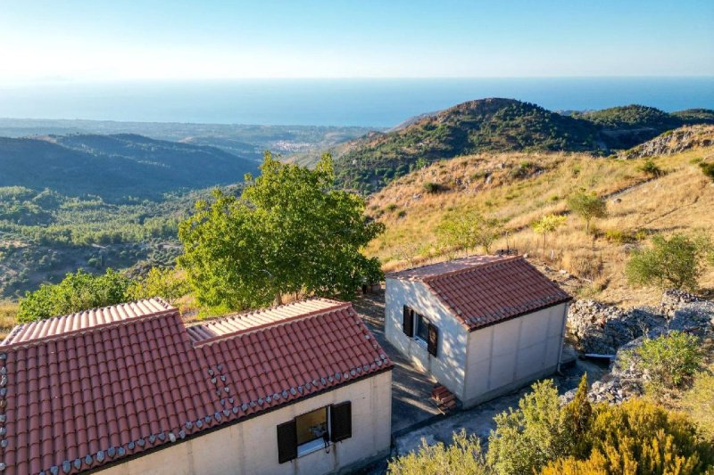 Villa in Gratteri