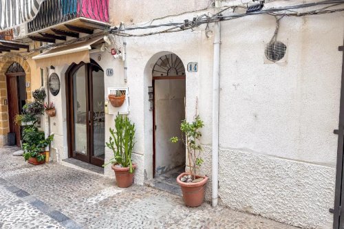 Apartment in Cefalù