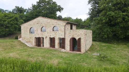 Klein huisje op het platteland in Casole d'Elsa