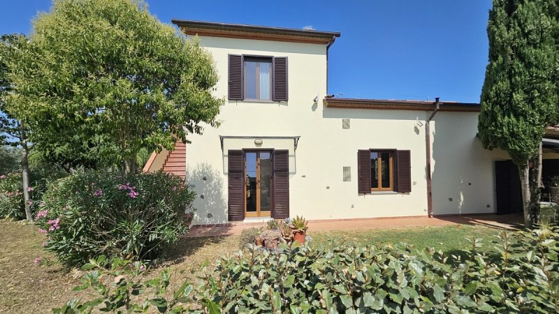 Отдельно стоящий дом в Сан-Джиминьяно