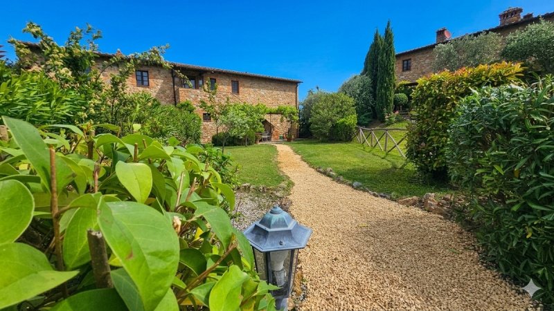 Apartamento em Gambassi Terme