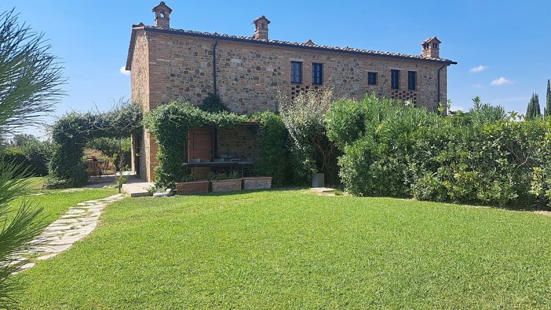 Onafhankelijk appartement in Volterra
