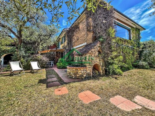 Villa in Imperia
