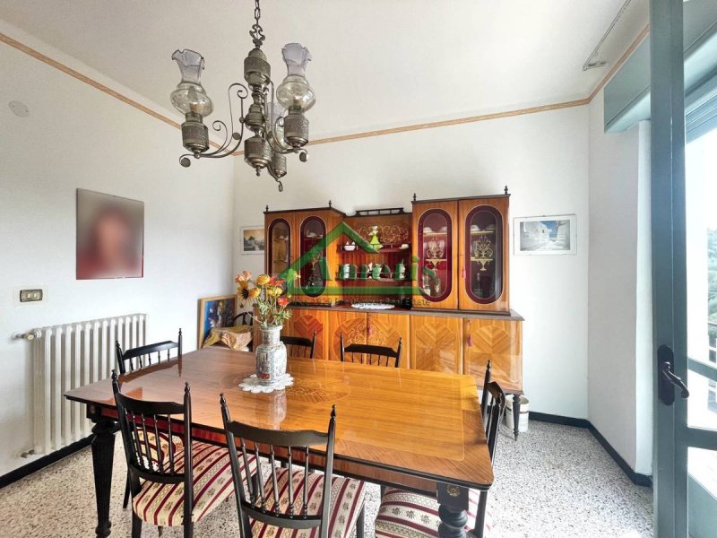 彼得拉布鲁纳公寓